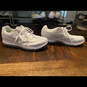 Nike Men’s Zoom All Out Low